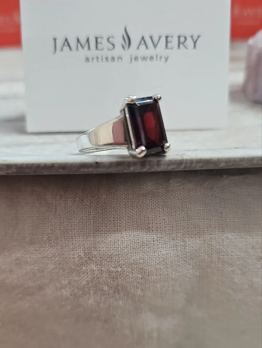 RETIRED James Avery Sterling Silver Bella Ring Garnet Size 8 Mint Condition